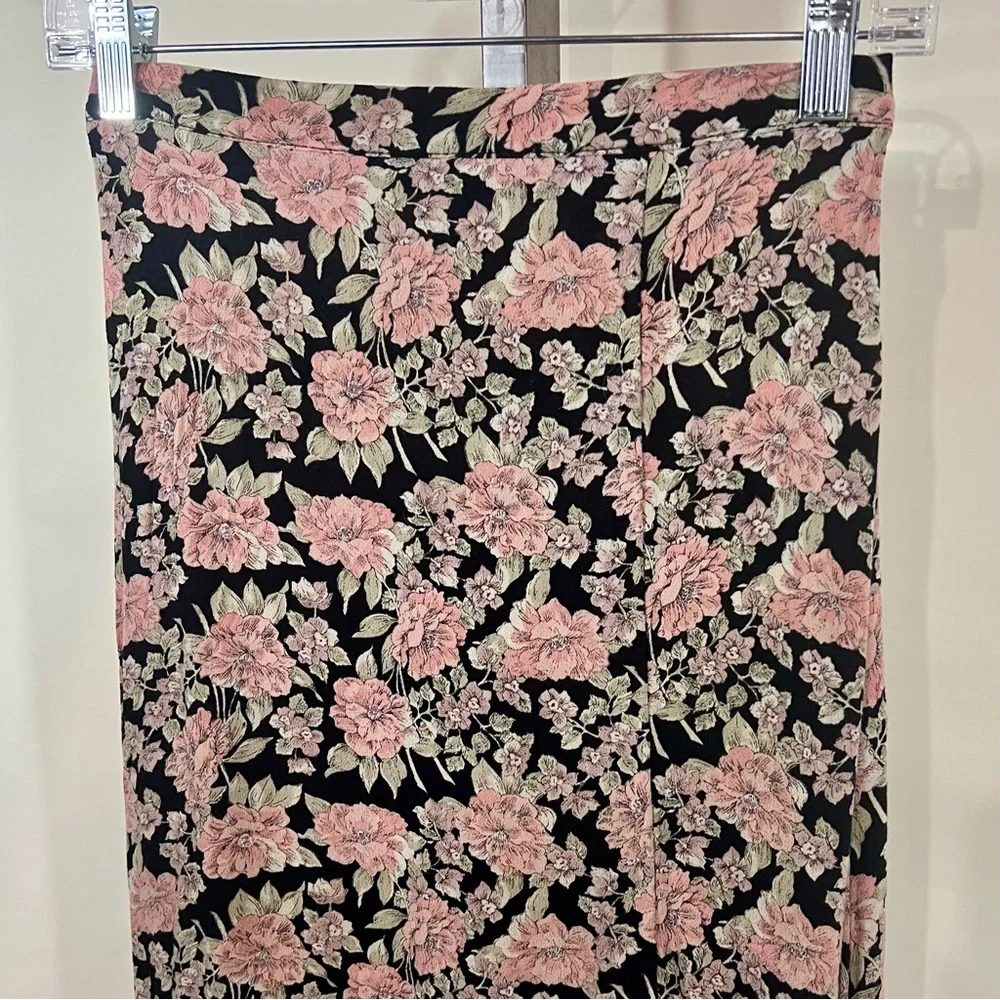 AE American Eagle High-Waisted Black Pink Floral Front Slit Midi Skirt XS